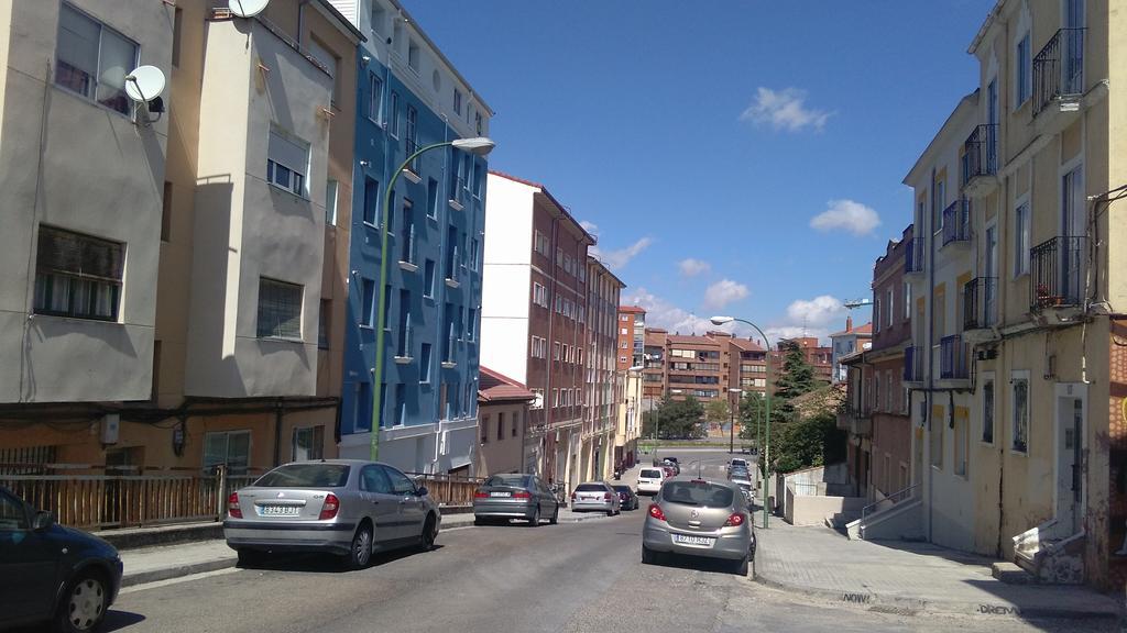 Apartamento Los Colonia Burgos Exterior photo