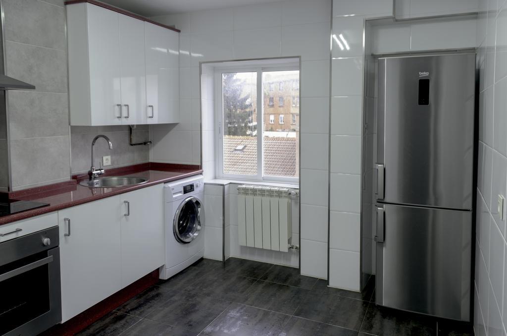Apartamento Los Colonia Burgos Exterior photo
